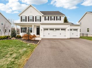 34 Robert Michaels Run, Webster, NY 14580