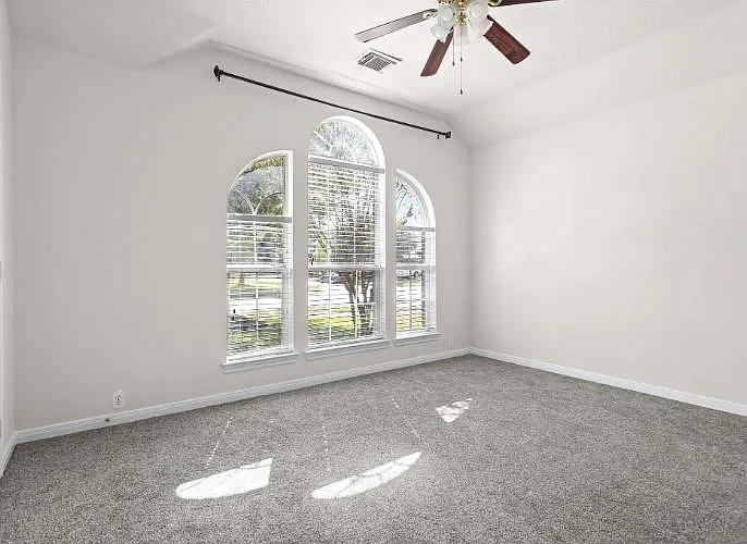 8817 Sunforest Ln — Photo 12