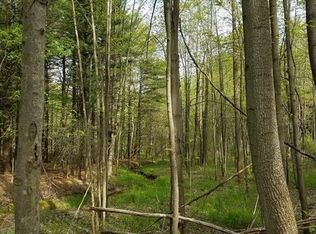 9975 Plank Rd, Montville, OH 44064