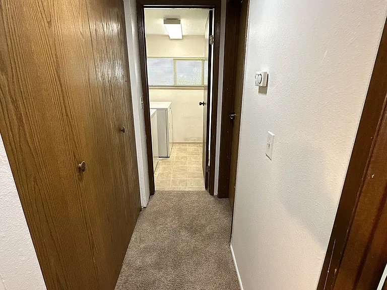 810 Wright Ave — Photo 7