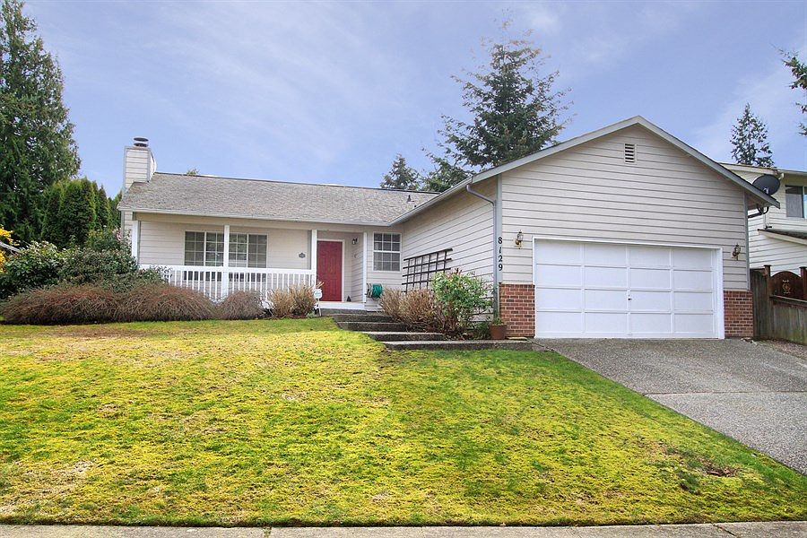 1st image of 8129 NE 161st Pl