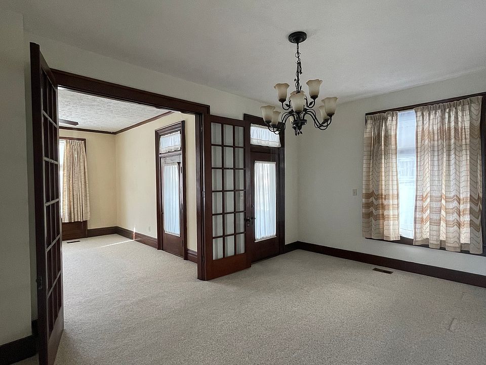Dining room area