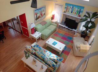291 Ramsey Dr, Pine Knoll Shores, NC 28512