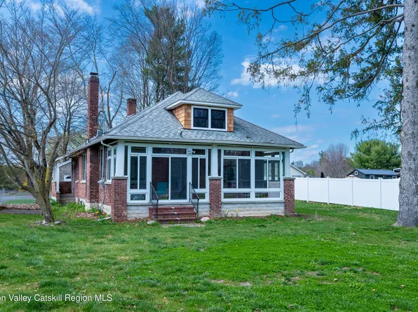 4018 Chatham Street, Valatie, NY 12184