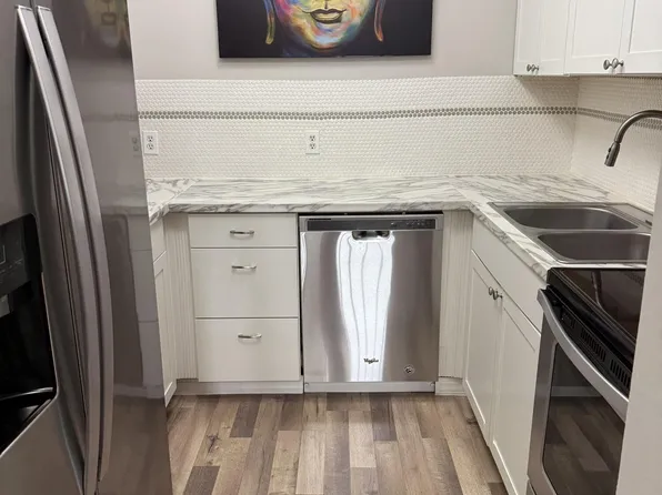1409 LAKE Avenue #6, Lake Worth Beach, FL 33460