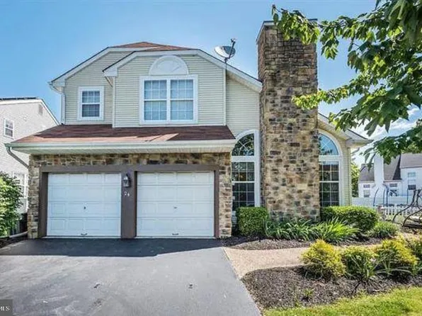 24 Stirrup Way, Burlington, NJ 08016