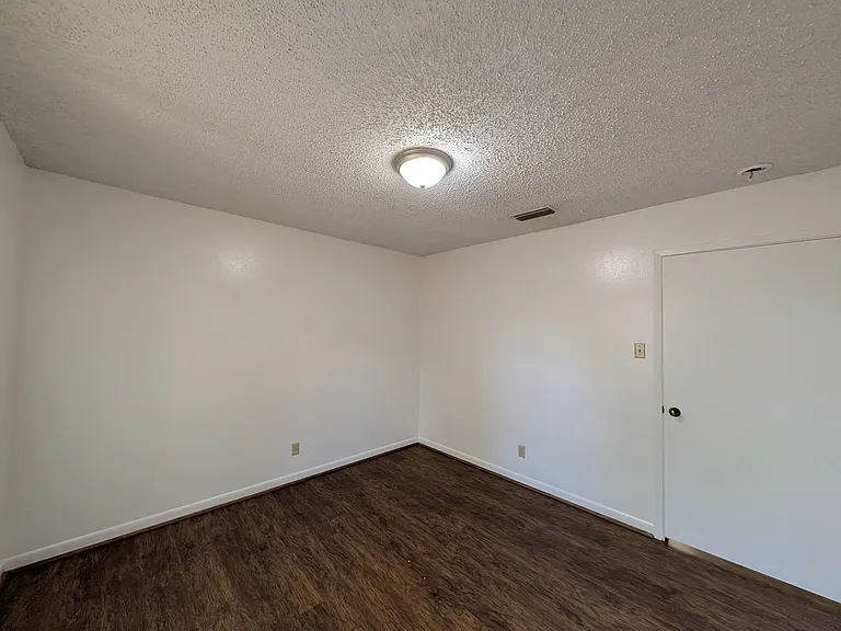 403 W Heritage Dr — Photo 39
