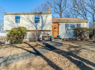 50 Drumlin Rd, Springfield, MA 01108