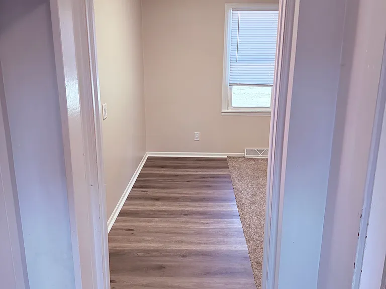 118 Ives Ave #A — Photo 5