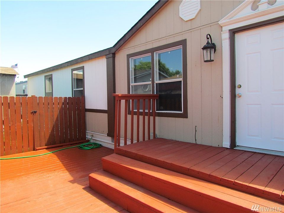 1st image of 901 N Grape Dr #55