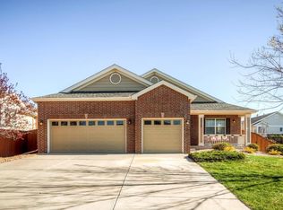 23724 E Whitaker Dr, Aurora, CO 80016