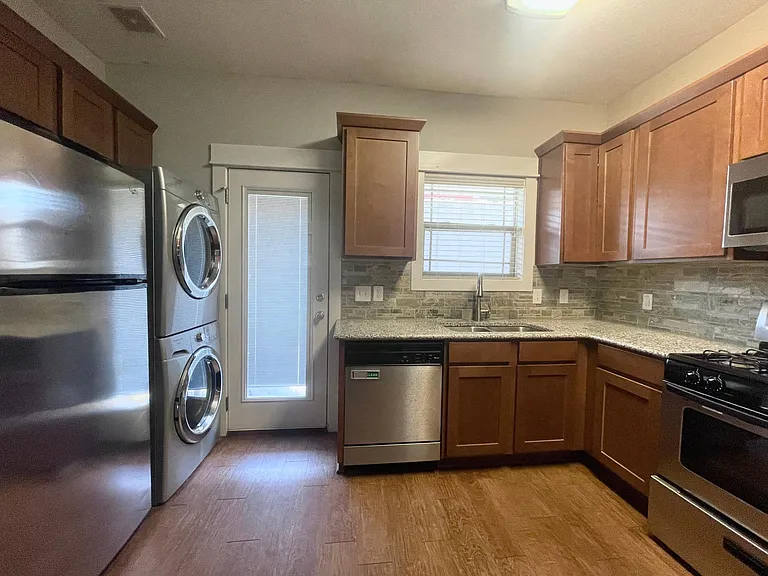 706 W North Loop Blvd #A — Photo 3