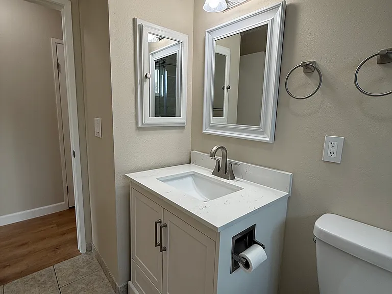2666 N Anchor Ave — Photo 9