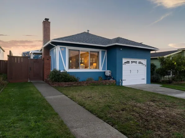422 Andover Dr, Pacifica, CA 94044