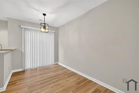 6407 Windsor Gate Ln — Photo 9