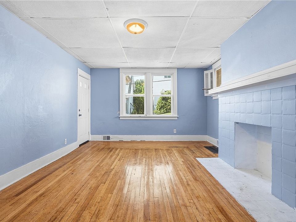 34th image of 3412 Gleason St