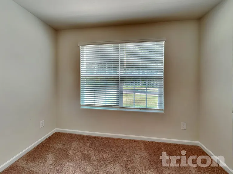 10 Parkers Gate Dr — Photo 17