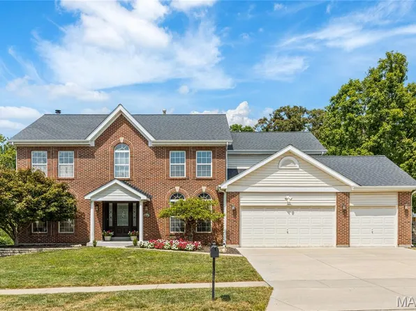 16307 Autumn View Terrace Dr, Ballwin, MO 63011