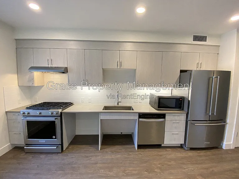 431 E Bayaud Ave #301 — Photo 5