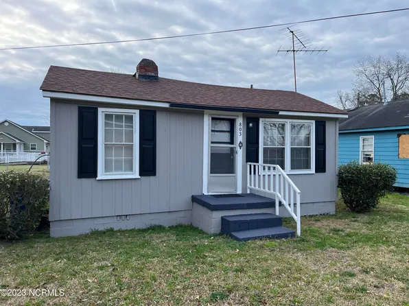 803 Boston Avenue, Washington, NC 27889