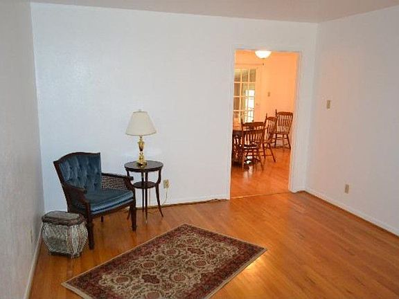 5th image of 1404 Illinois Ave