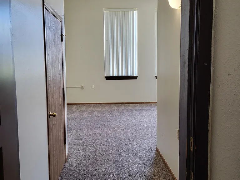 416 Sullivan Ave W #309 — Photo 3