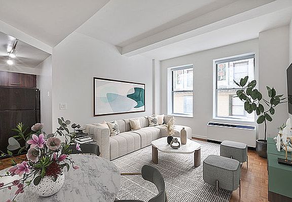 3rd image of 63 Wall St APT 411