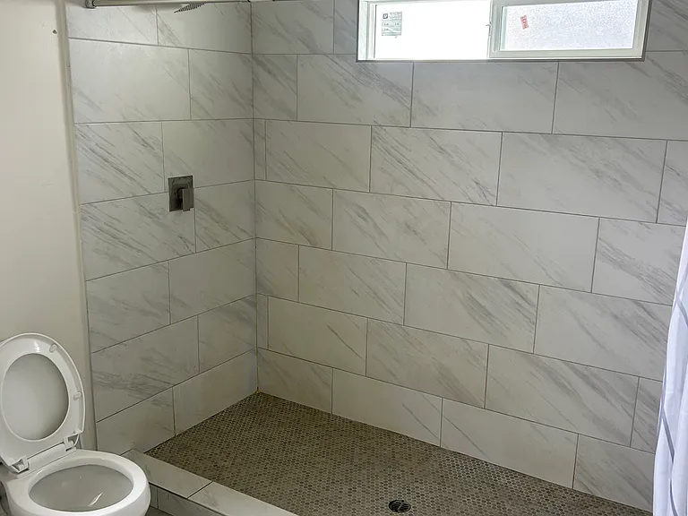 527 N McKinley Ave #2 — Photo 8