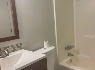 2371 Quail Run Dr #32, Kalamazoo, MI 49009