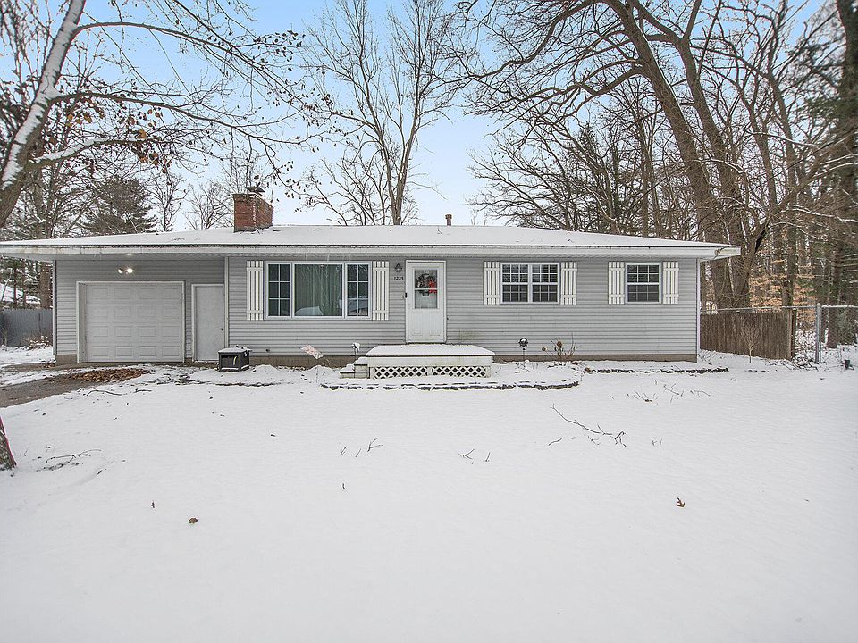 1st image of 1225 Sherwood Dr