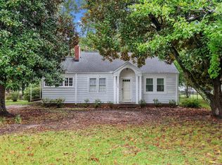 1005 S 9th St, Lillington, NC 27546