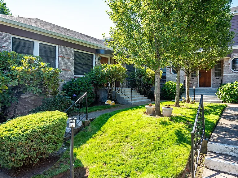 2500 NE Weidler St — Photo 56