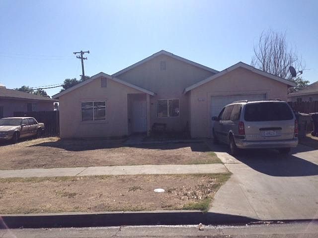 2nd image of 2766 N Hughes Ave