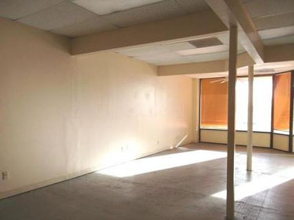 5th image of 1891 N Lee Trevino Dr Ste 100