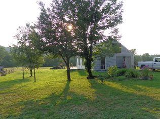 449 Bean Rd, Mount Vernon, ME 04352