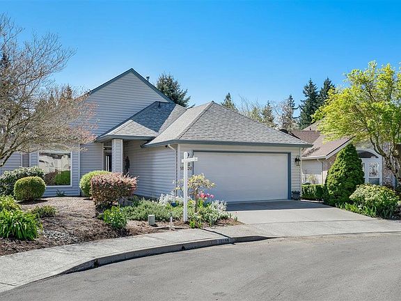 2nd image of 16009 SE 31st Cir