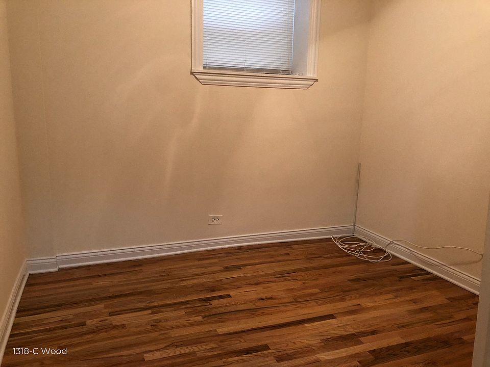 1st image of 1316 N Wood St #1677804