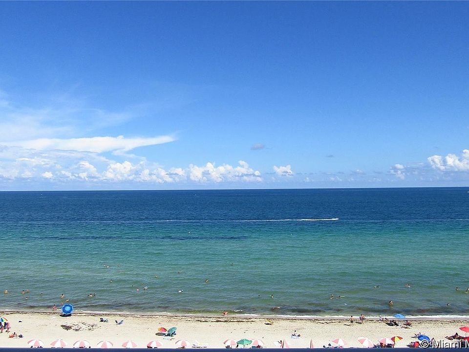 2nd image of 19201 Collins Ave #542