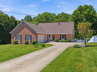 644 S Buhl Farm Dr, Hermitage, PA 16148