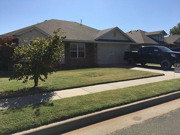 2nd image of 8416 SW 46th Pl