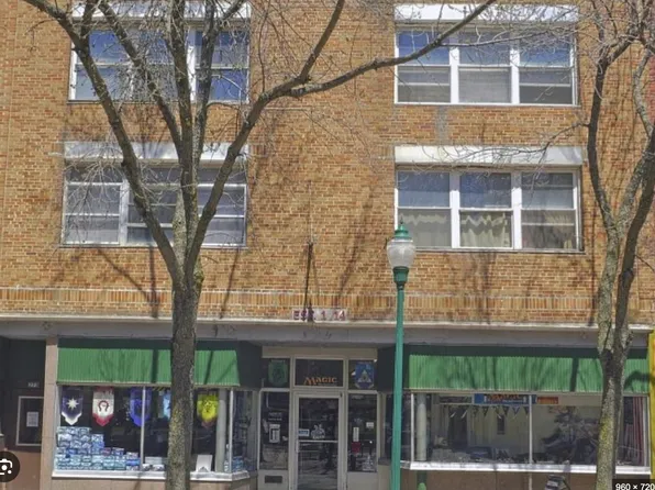 269 Water St #4, Gardiner, ME 04345