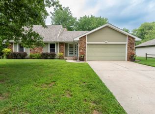 2905 W Cherokee St, Springfield, MO 65807