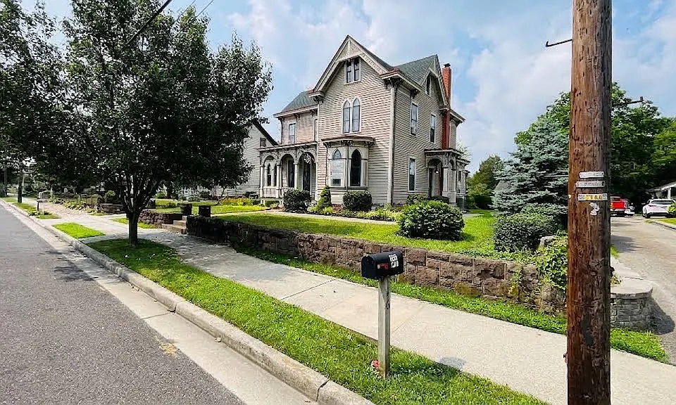 146 S Main St #2