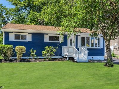 9 N 3rd Ave, Manville, NJ, 08835