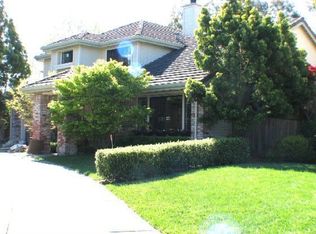 22 Moore Ct, Alameda, CA 94502
