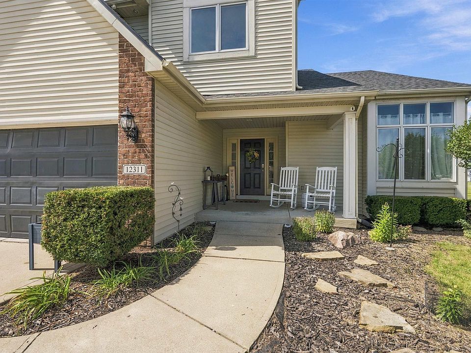 1st image of 12311 Cliff View Ct