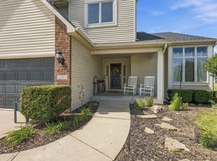 12311 Cliff View Ct, Fort Wayne, IN 46818