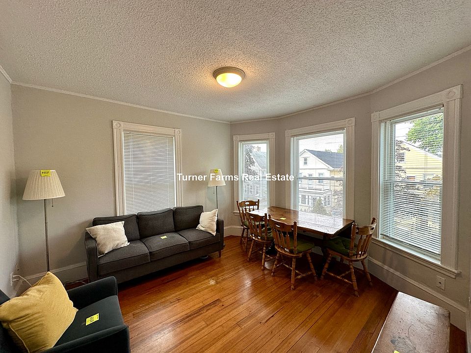 1st image of 69 Raymond Ave #2Z