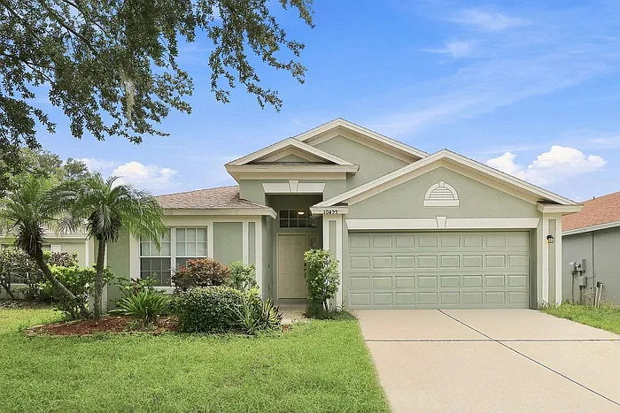 3 bed, 2.0 bath, 1500 sqft, $2,245 — Photo 1