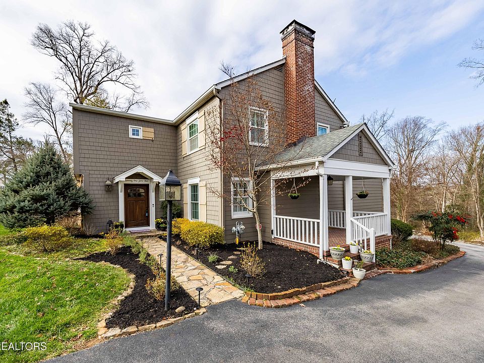1st image of 7105 Sherwood Dr